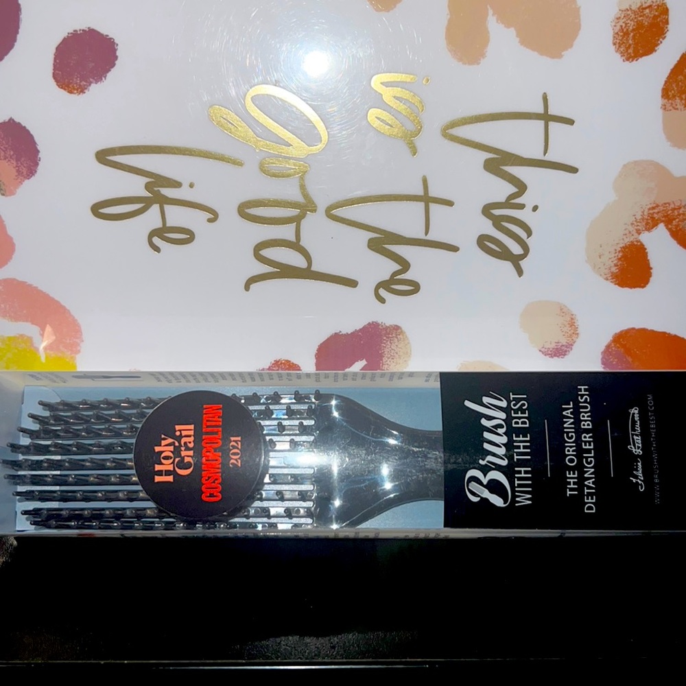 Authentic Brush With The Best Detangling Brush
